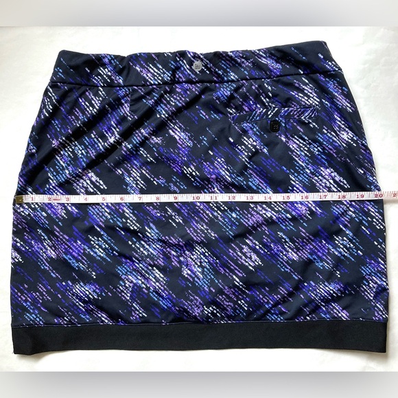 EP PRO NY Golf Skort with Pockets & Glitch Print - Picture 3 of 7